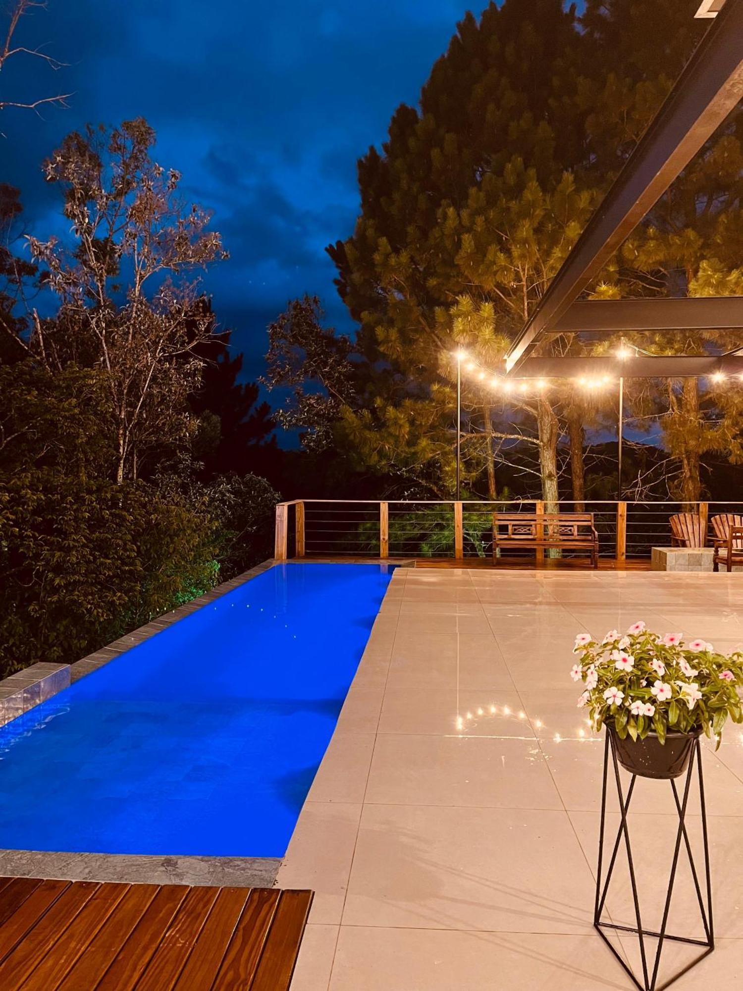 Paraiso Em Rancho Queimado Com Piscina Aquecida Luaran gambar